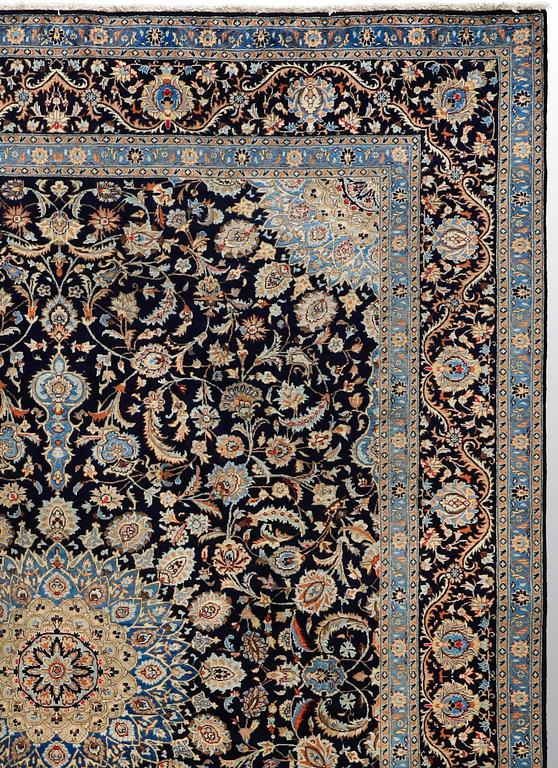 Matta, Kashmar, ca 390 x 295 cm.