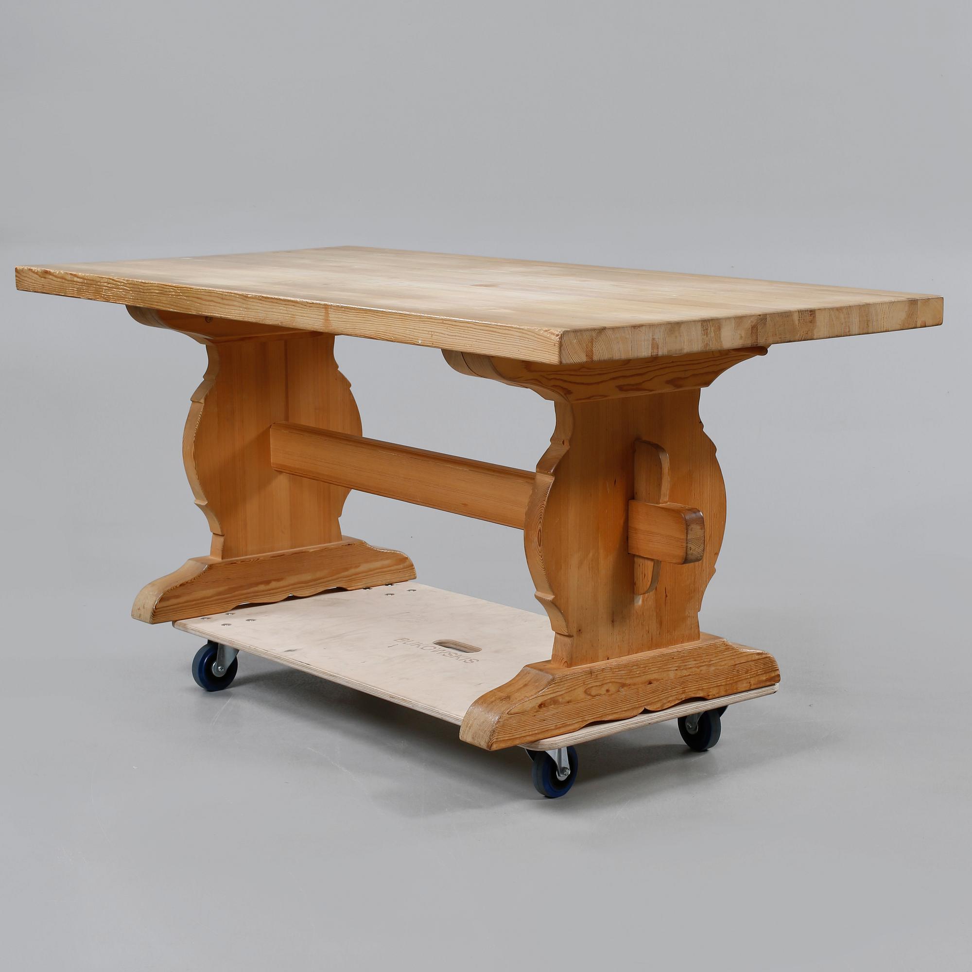 BOCKBORD, Krogenäs möbler, Norge, 1900-talets andra hälft.