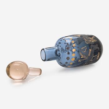 Sini Majuri, skulptur, glas, "Remember to live remember Bacchus". Signerad Sini Majuri 2024.