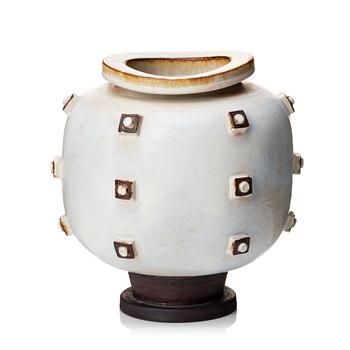 Wilhelm Kåge, a 'Farsta' stoneware jar, Gustavsberg studio, Sweden 1940-50's.