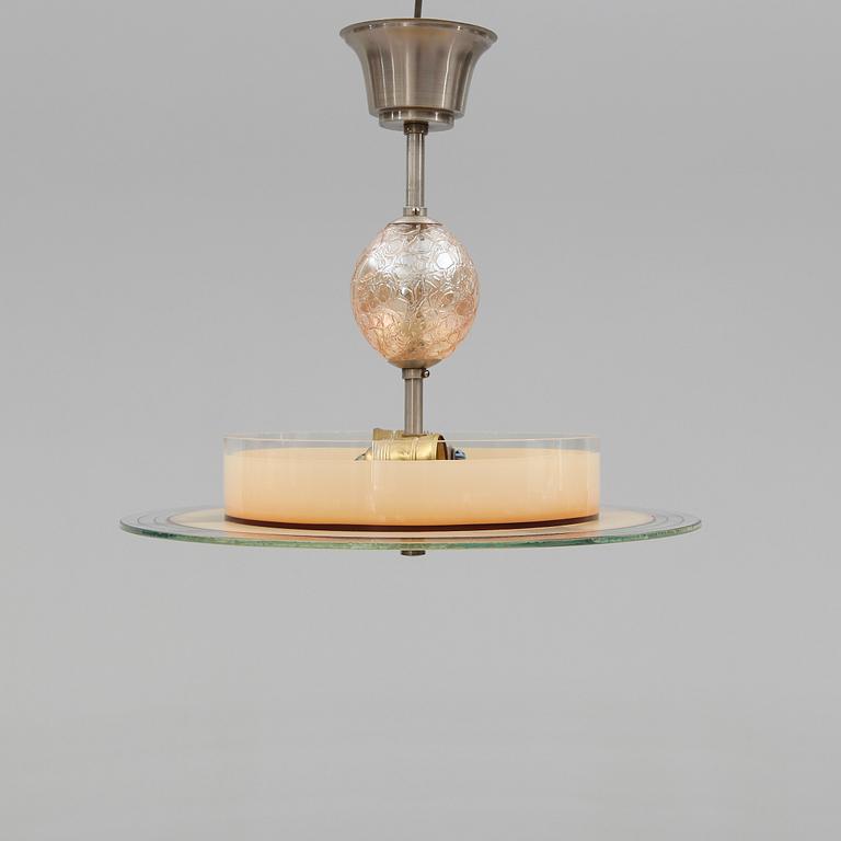 TAKLAMPA, art déco. Höjd ca 40 cm.