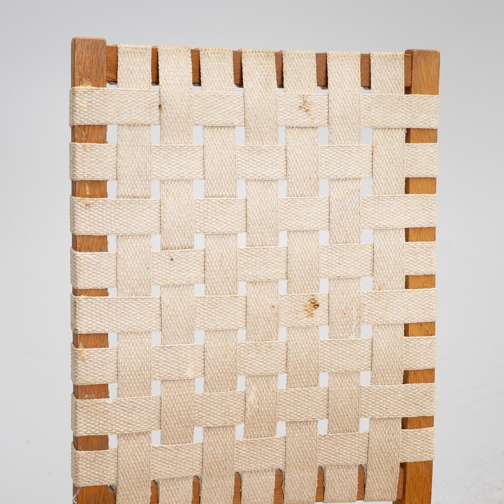 Kerstin Olby, A 'No Limit' dining set, Olby design, Sweden, 21st century. (5 pieces).