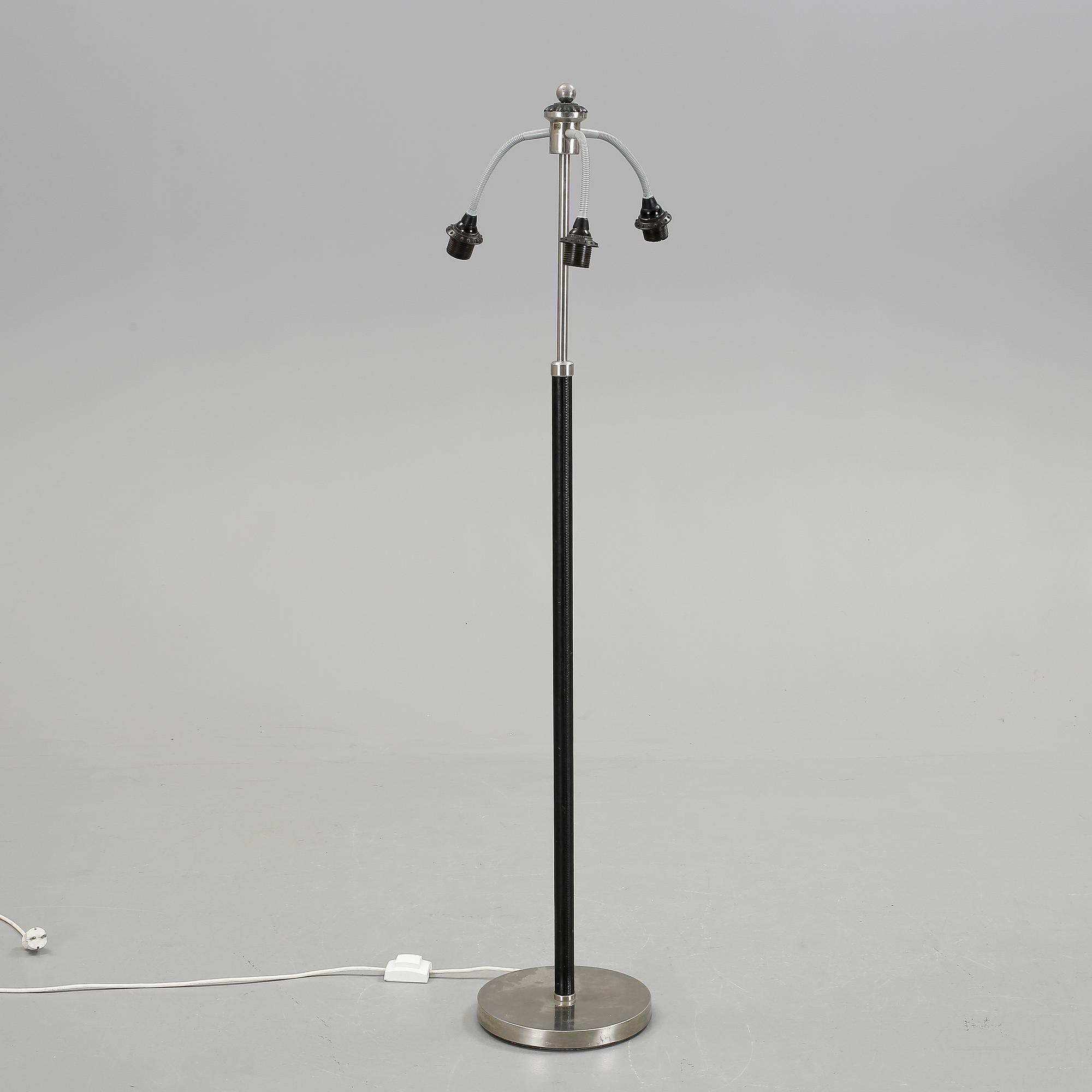 GOLVLAMPA, Nordiska Kompaniet, omkring 1900-talets mitt.