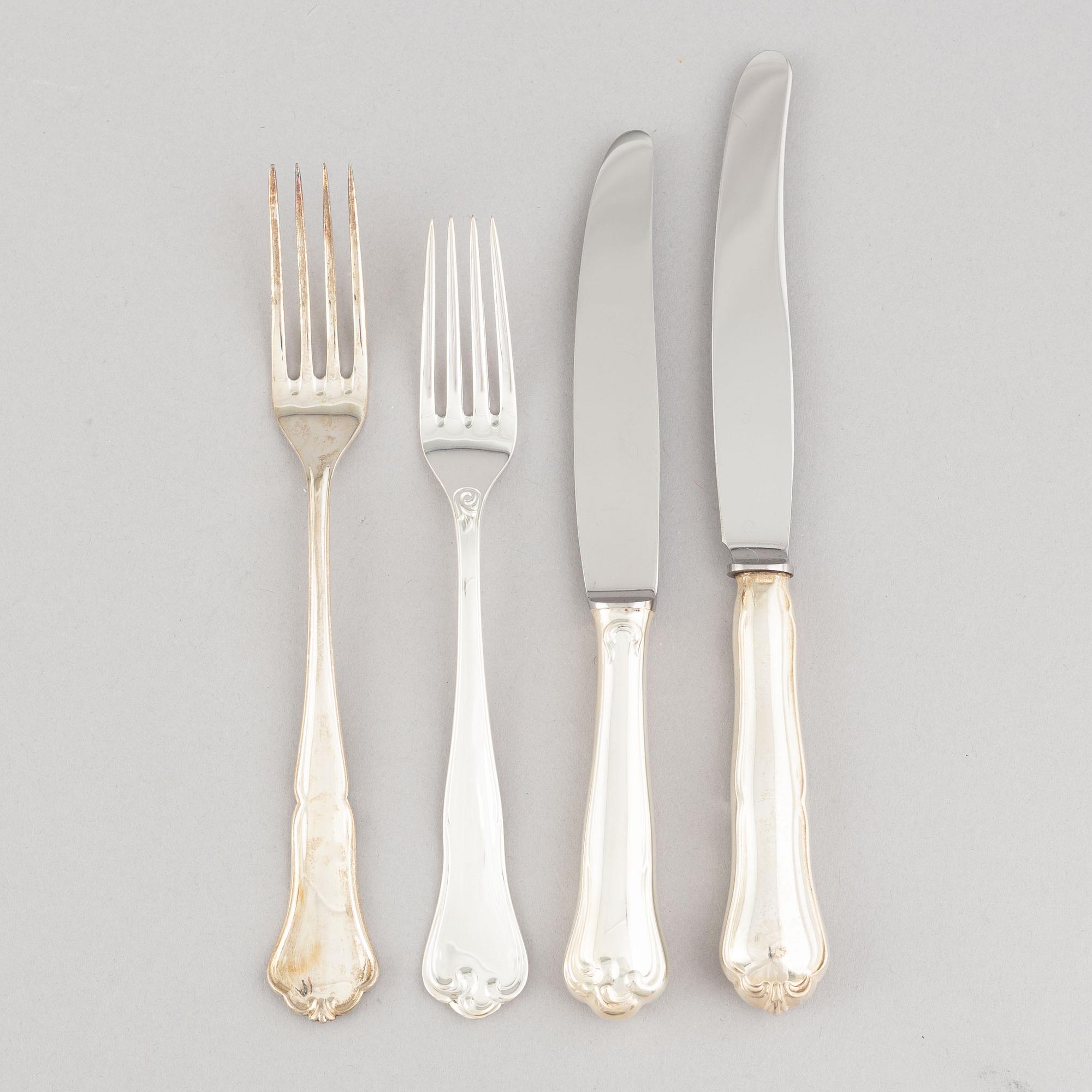 Bestickuppsättningar, 24+12 delar, silver, MEMA Guld & Silver, Lidköping 1977 och CG Hallberg, Stockholm 1959.