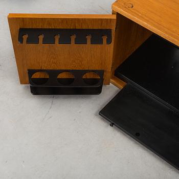 A mid 20th century "Prydno" shelving system by Bröderna Gustafsson Möbelfabrik, Virserum.