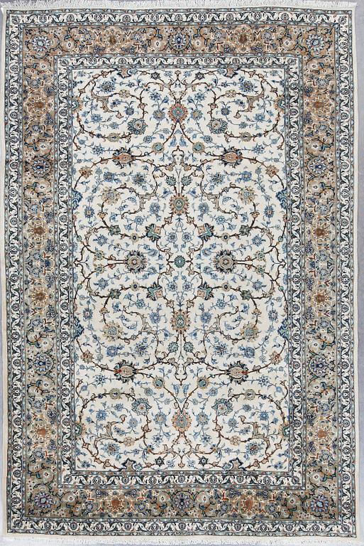 MATTA, Keshan, ca 350x230 cm.