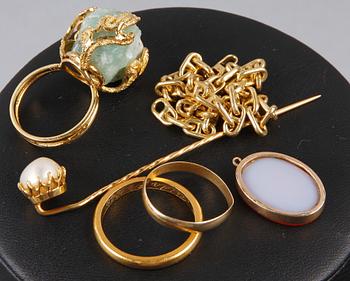 PARTI GULD, 6 delar, guld 9-18 K, bla Sverige och Italien, 1900-tal. Totalvikt 35 gram.