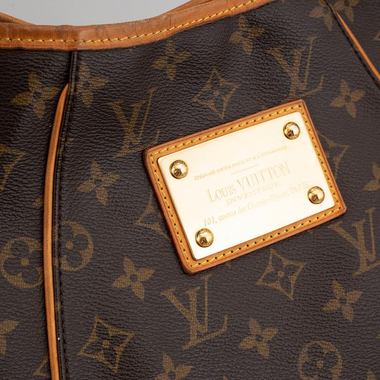 LOUIS VUITTON, a MONOGRAM CANVAS 'Galleria' bag.