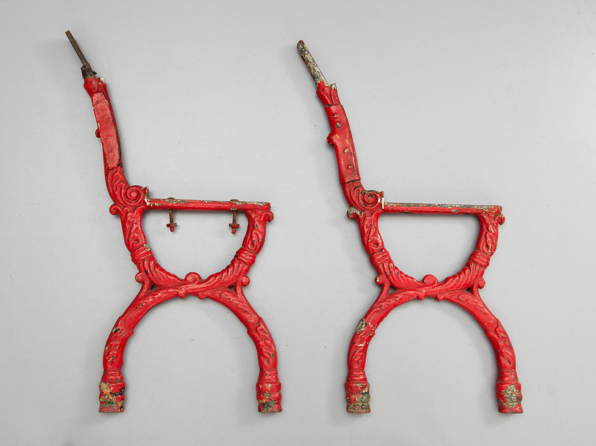 SOFFGAVLAR, ett par, gjutjärn, 1800-talets andra hälft.