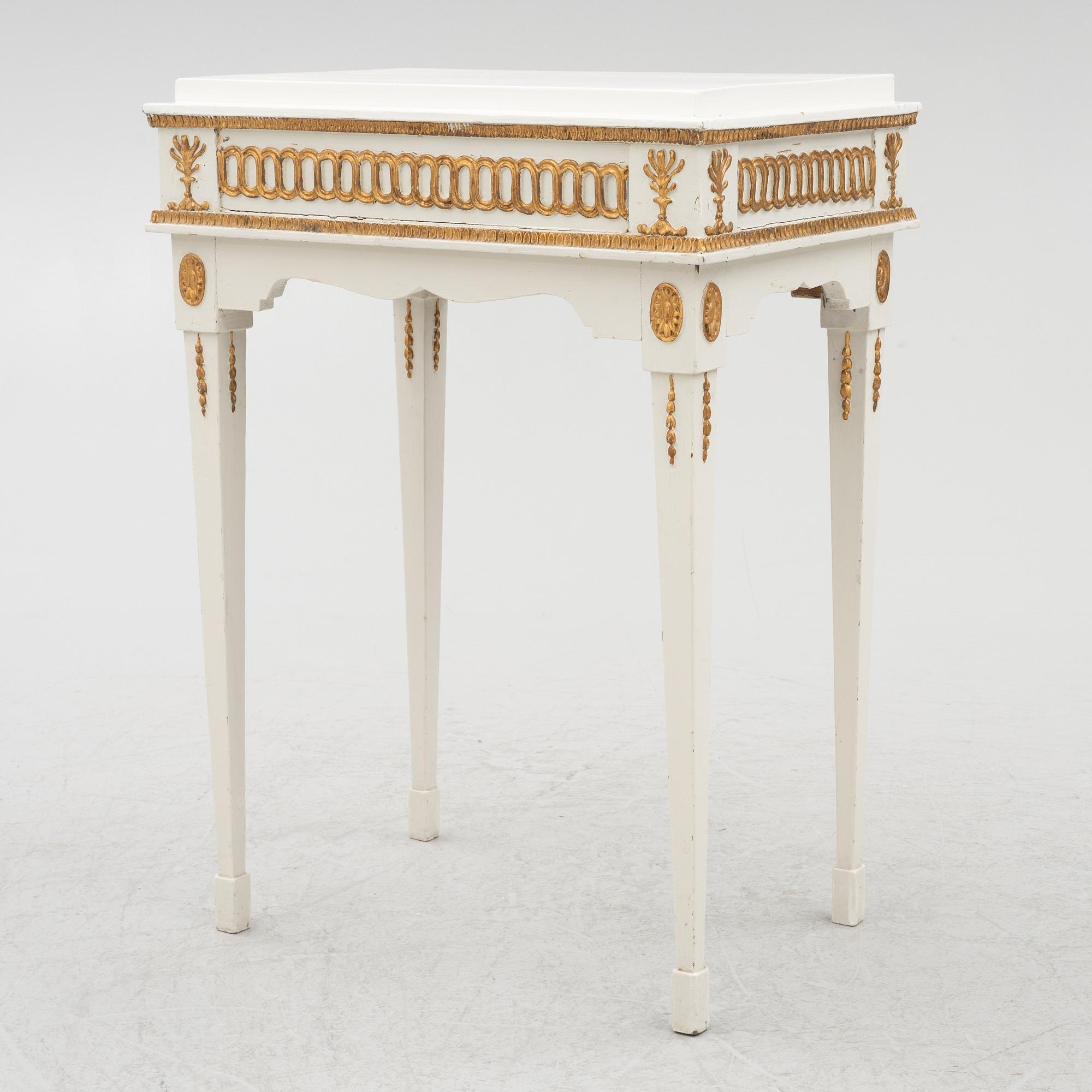 Bord, Sverige, 1800-talets början, Sengustavianskt.
