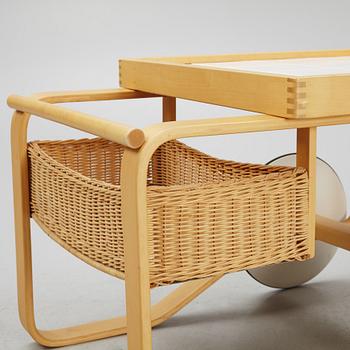 Alvar Aalto, serveringsvagn/tevagn modell 900, Artek, Finland.