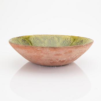 Signe Persson-Melin, a signed and dated 48 earthenware bowl.