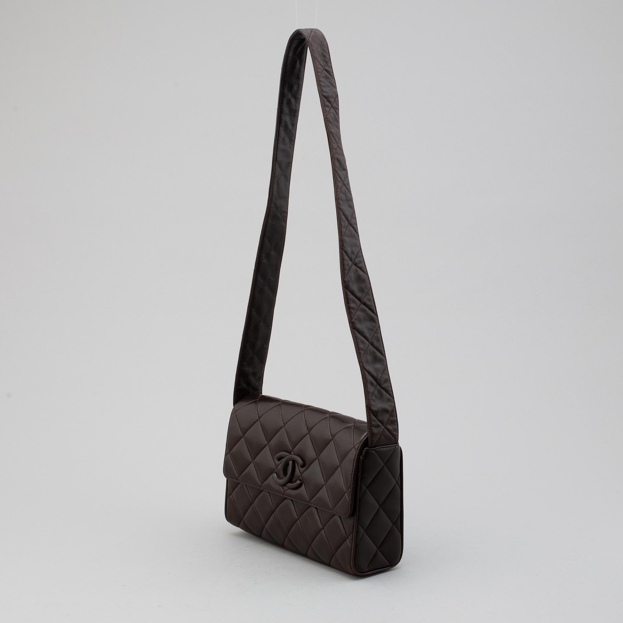 CHANEL, a quilted leather handbag, 1991-4.