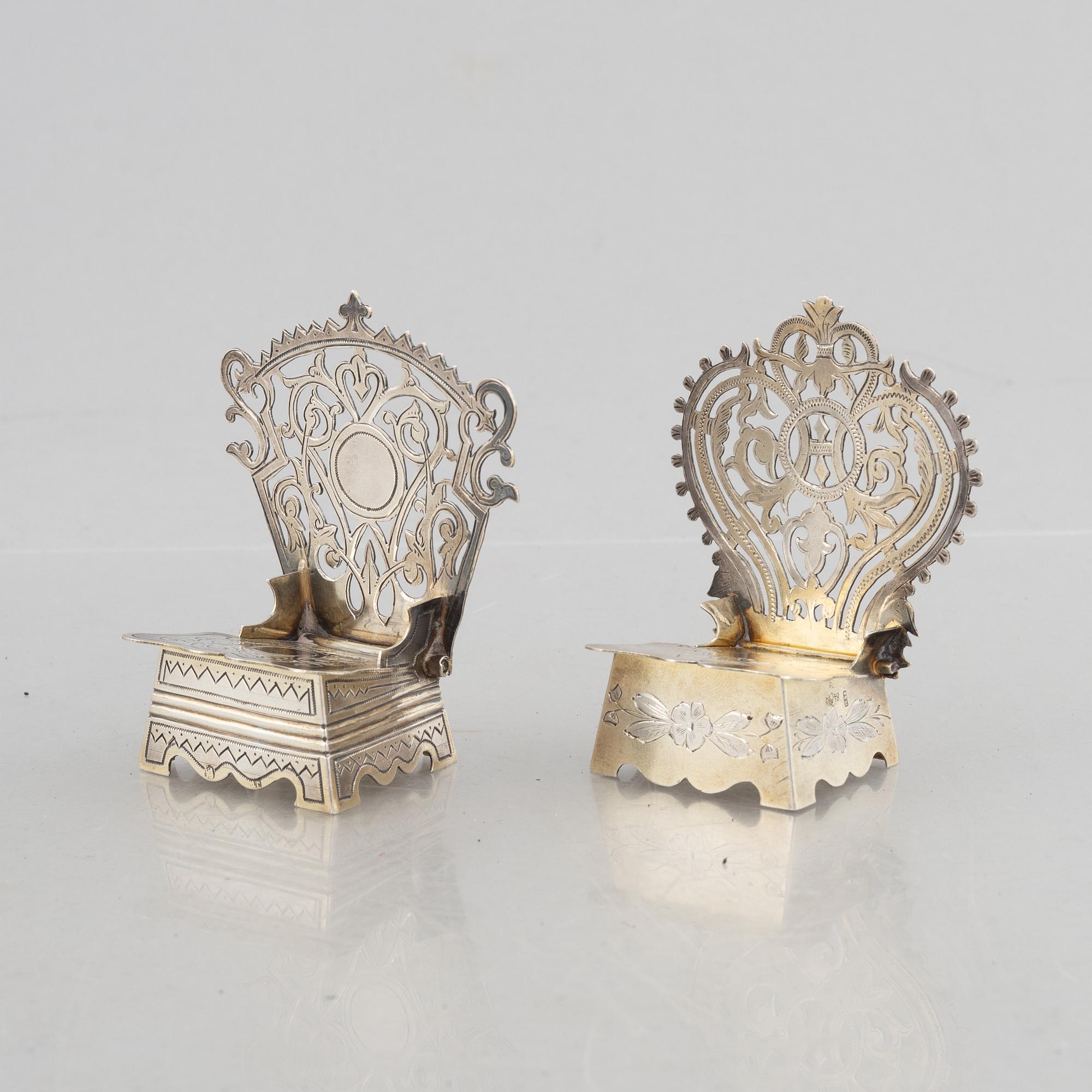 Two Russian silver salt-chairs, circa 1900.