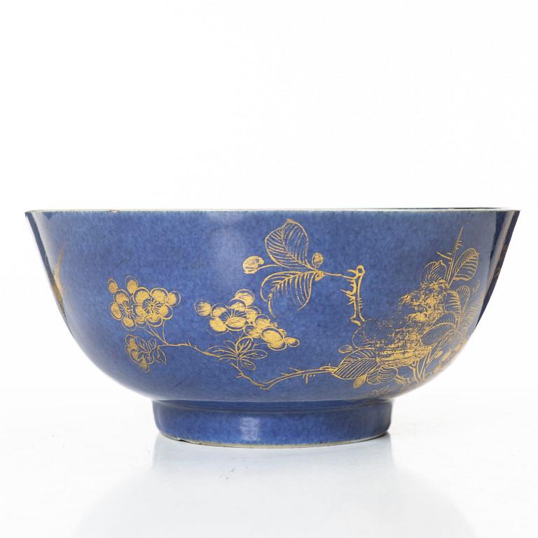 Skål, porslin. Qingdynastin, 1700-tal.