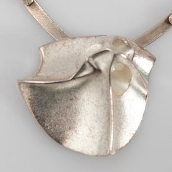 Björn Weckström, collier och brosch/hänge, "Labyrinth", silver, Lapponia.