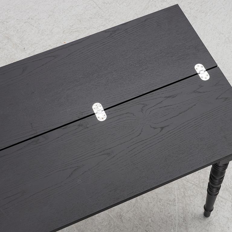 Marcel Wanders, a "Two top secretary desk", Moooi, Holland.