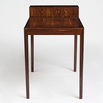 Margareta Köhler, a modernist desk for Futurum, Stockholm 1938.