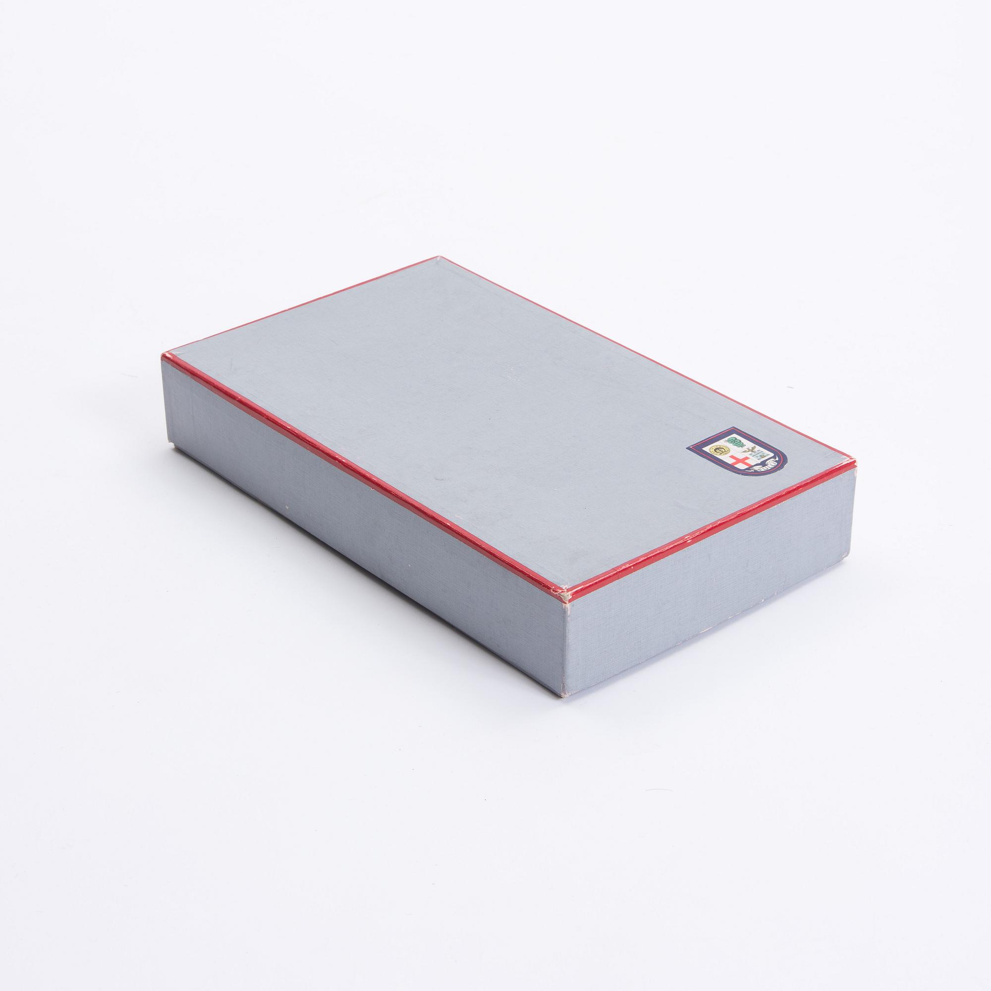 KRAGSKJORTA, Valentino, storlek 39.