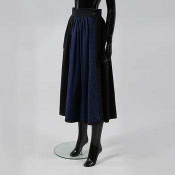 KJOL, Yves Saint Laurent.