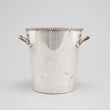 A 20th century champagne cooler.