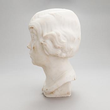 John Lundqvist, marble sculpture, signed and dated 1924, nr 27.