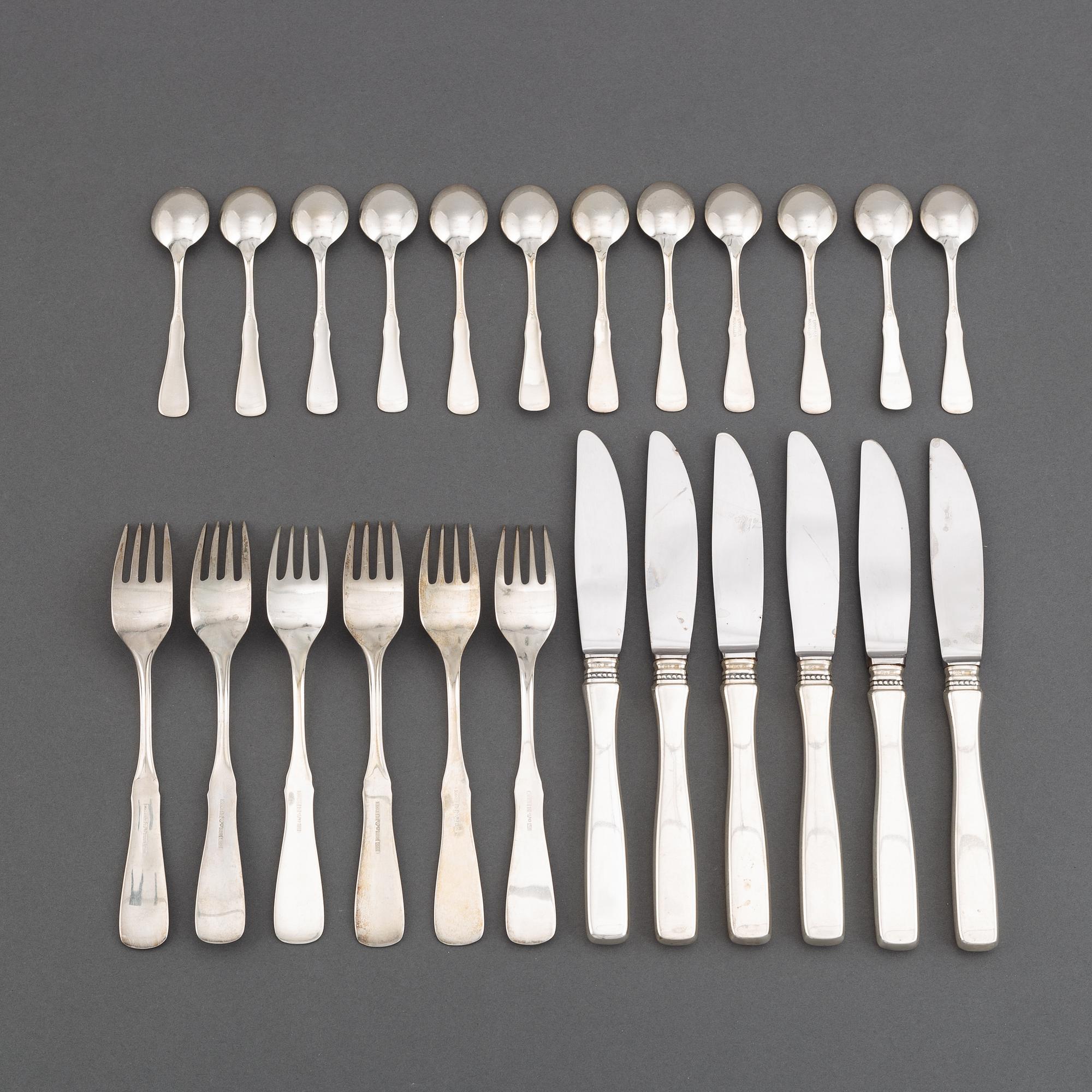 Eric Löfman, a swedish silver cutlery service, model 'Uppsala' (24 pieces). MGAB, Linköping.