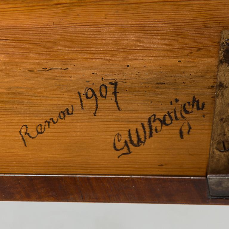 Chest of drawers, late Gustavian, early 19th century, with parts from the early 20th century.