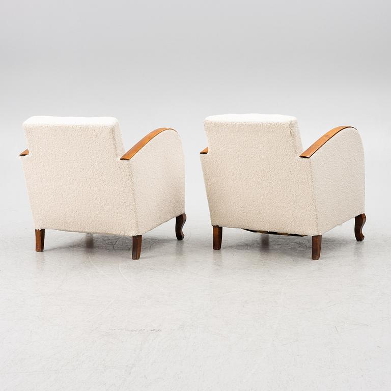 A pair of armchairs, first half of the 20th century.