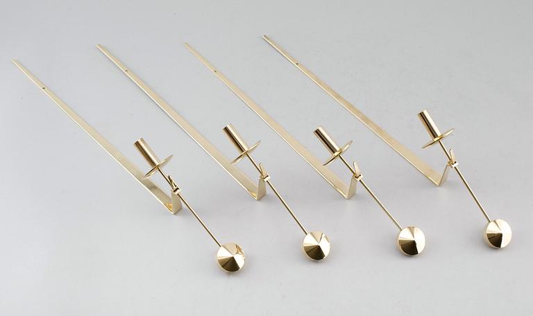 VÄGGLAMPETTER, 4 st, mässing, "Pendeln", Pierre Forsell, Skultuna.