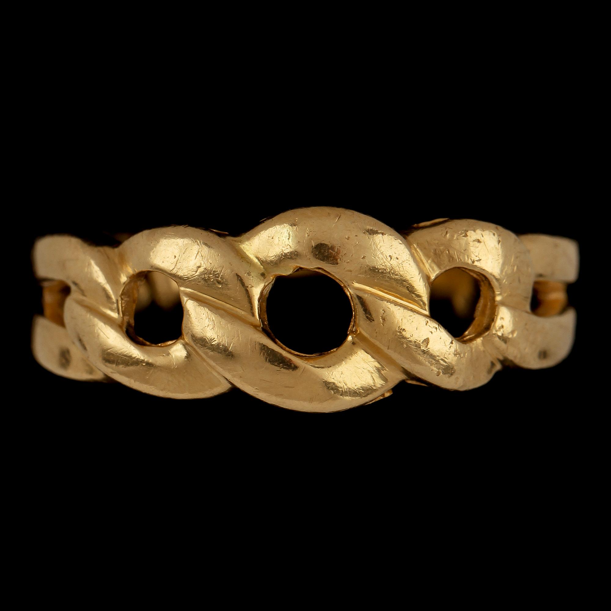 RINGAR, 2 st, 18k guld och vitguld samt en liten briljantslipad diamant, 1900-tal. Vikt 10 g.