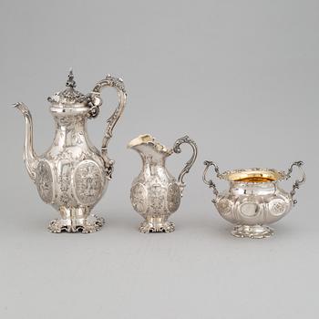 Gustaf Möllenborg, kaffekanna, gräddkanna samt sockerskål, silver, Stockholm 1860-62.