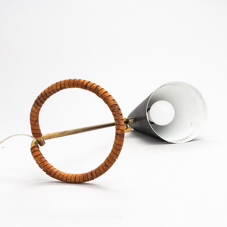 Mauri Almari, Bordslampa, K11-15, Idman, 1900-talets mitt.