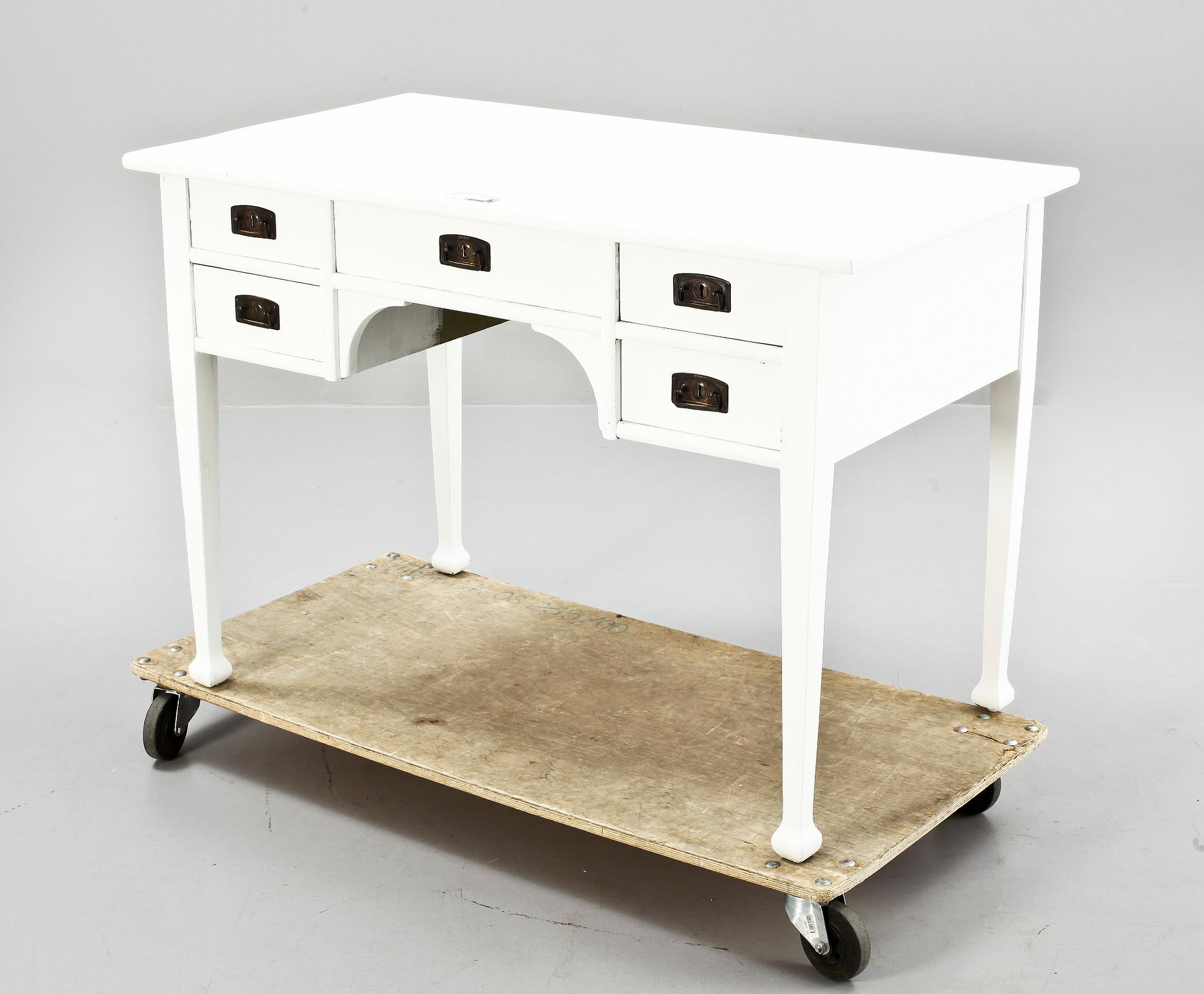 SKRIVBORD, jugend, 1900-talets andra hälft.