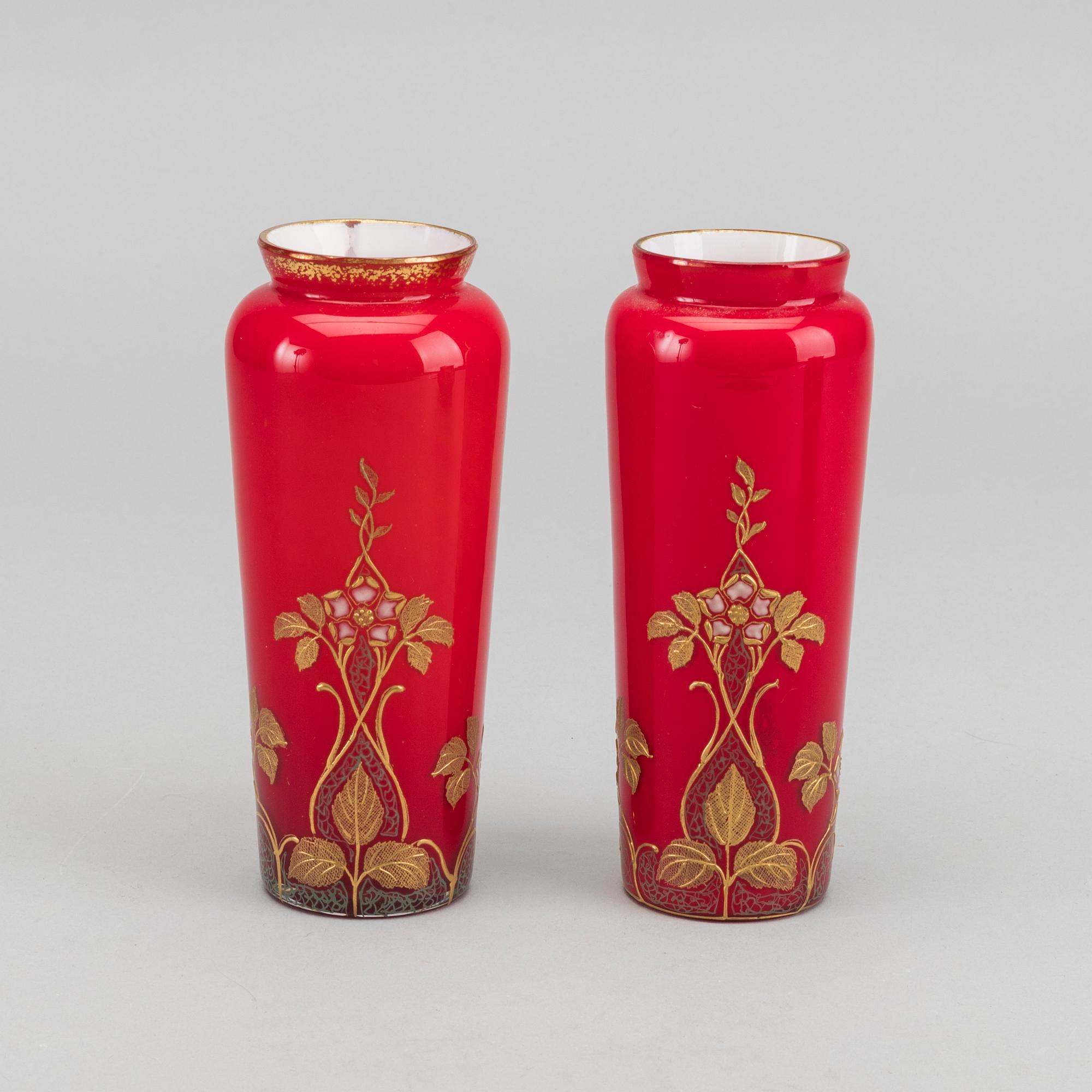 THEODORE LEGRAS, a set of three glass vases and bowl Art Nouveau around 1900.
