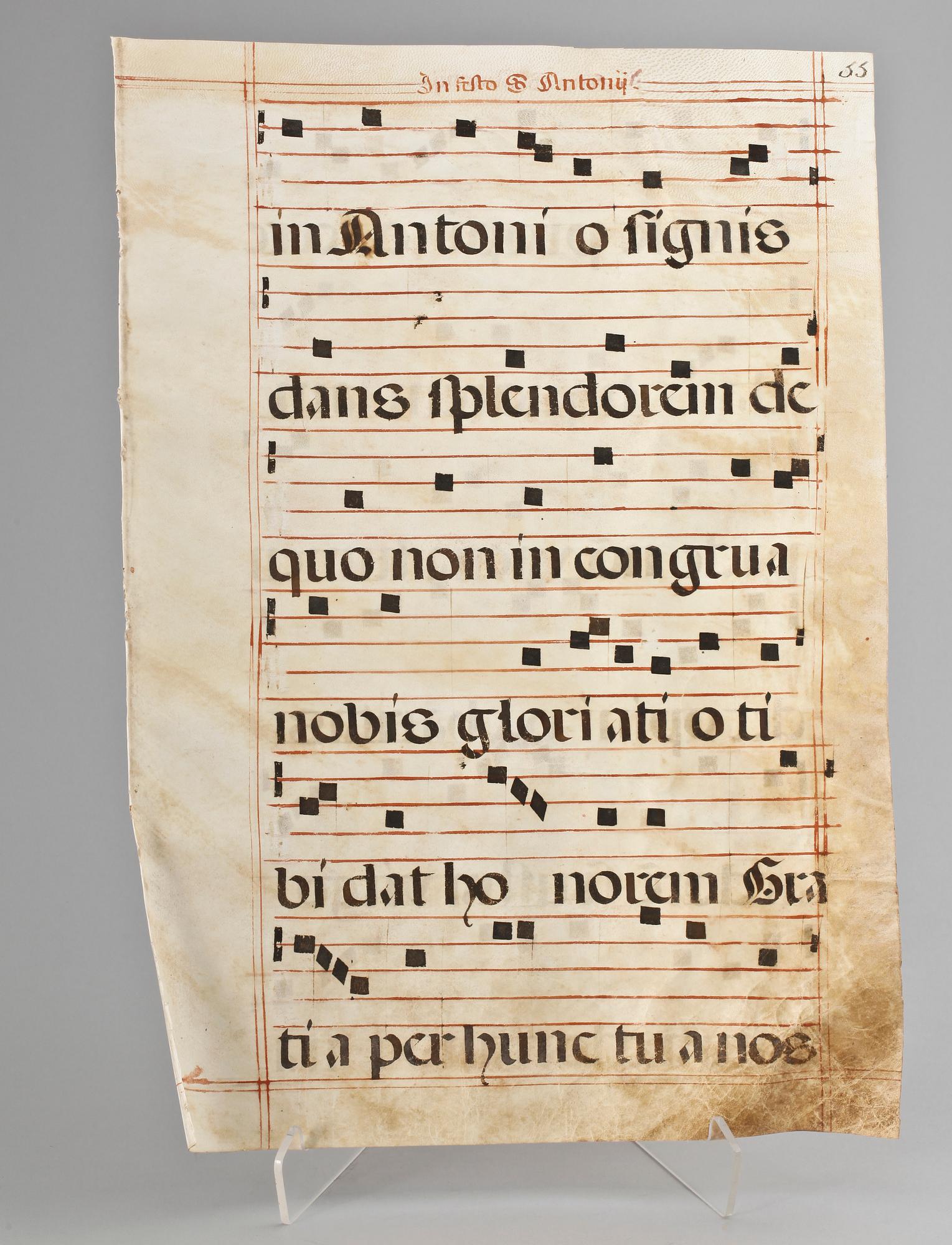 MISSALEBLAD, 3 st, pergament, enligt uppgift Spanien 1500-tal.