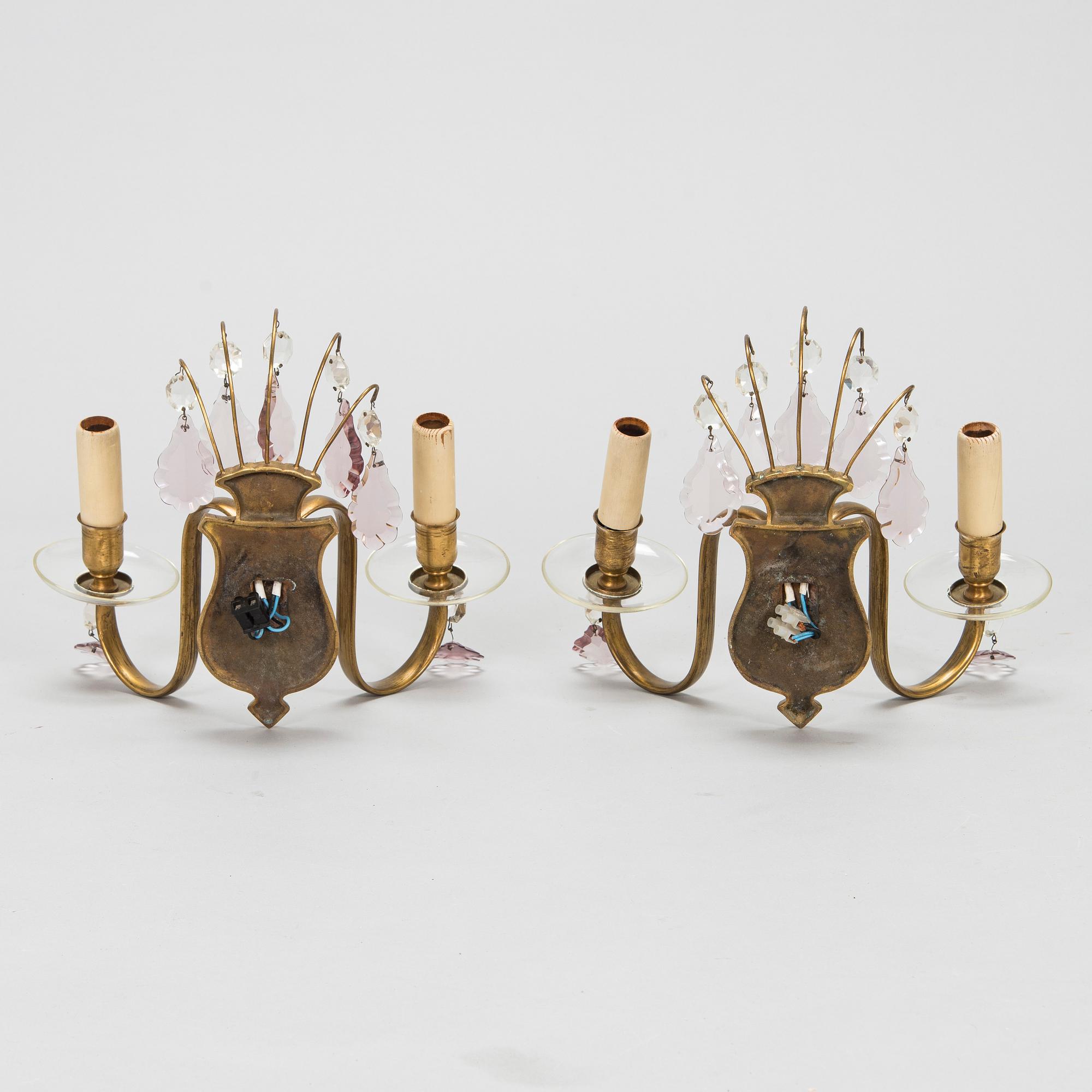 Paavo Tynell,  a pair of mid-20th century wall sconces '7151' for Taito Finland.