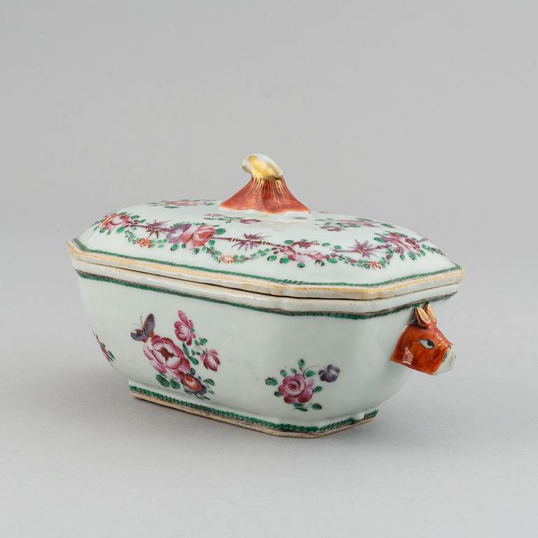 A famille rose butter tureen with cover, Qing dynasty, Qianlong (1736-95).