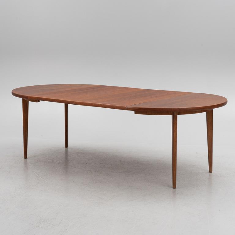 Karl Erik Ekselius, a dining table, JOC Möbler, Vetlanda, 1960s.