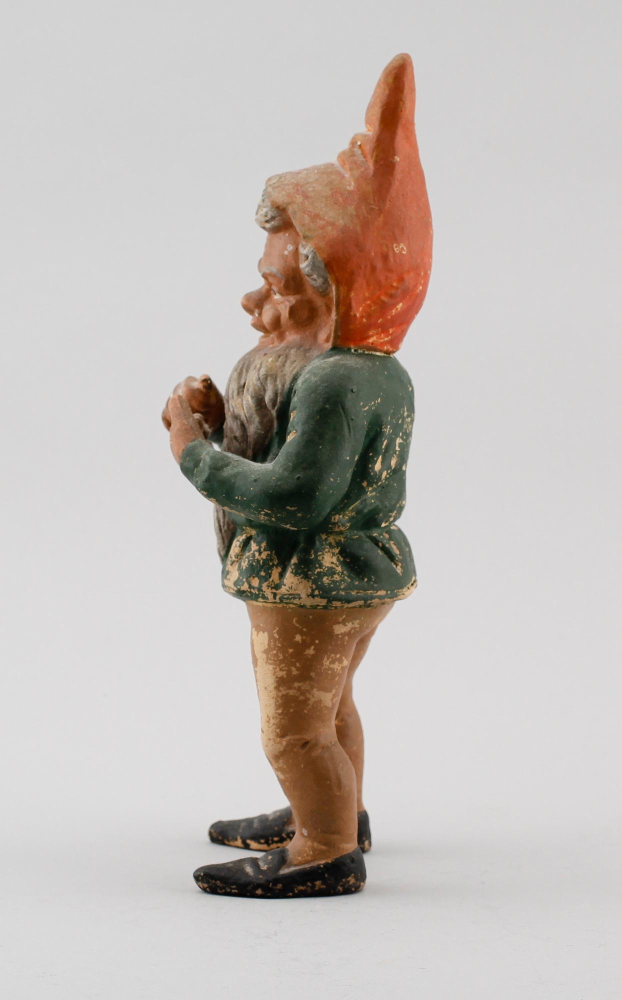 FIGUR, lergods, tomte, 1800-/1900-tal.
