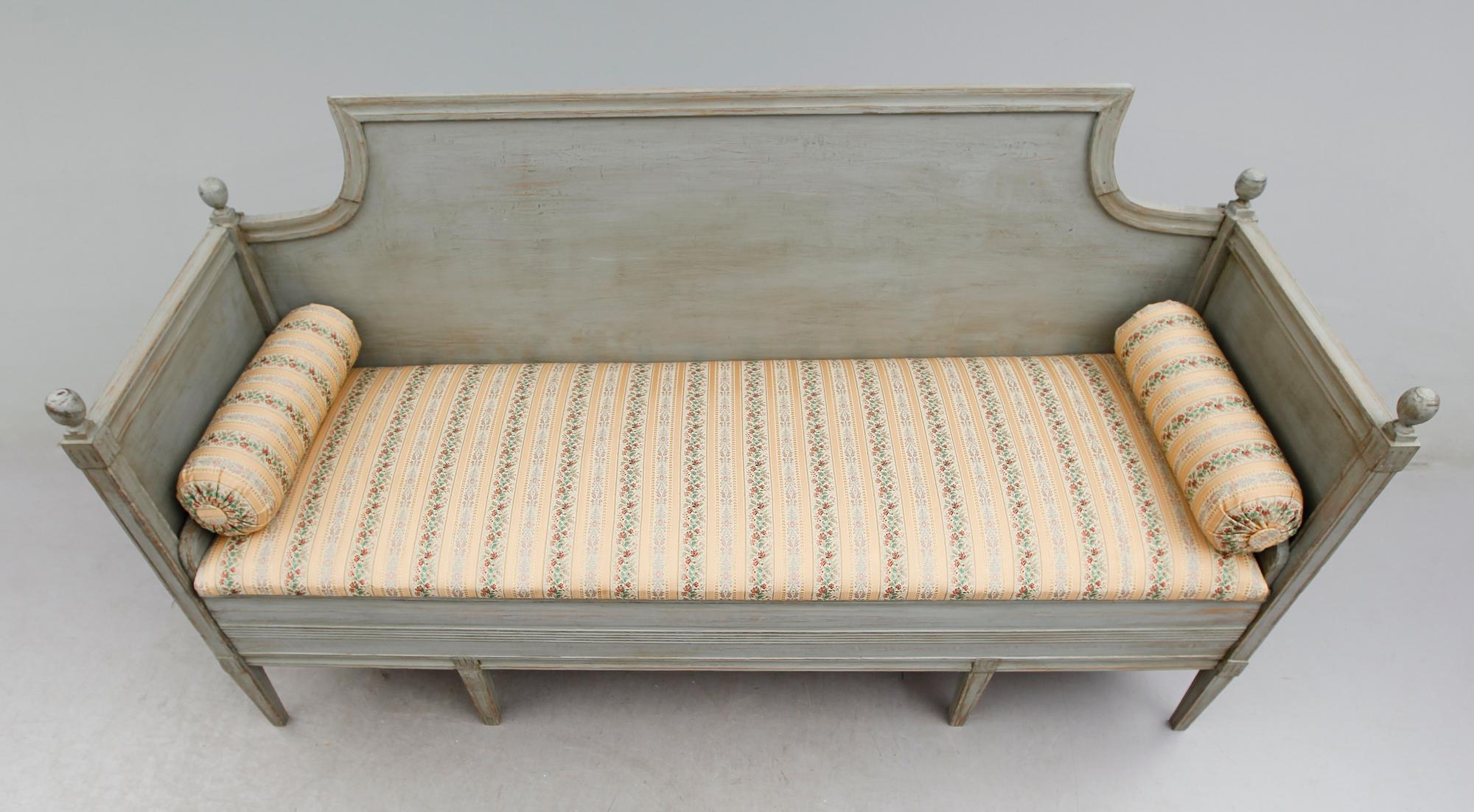 SOFFA, 1800-talets första hälft.