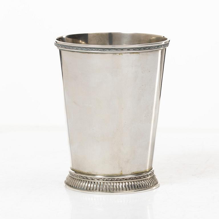 Eric Råström, a silver cup, Råström C G, 1946.
