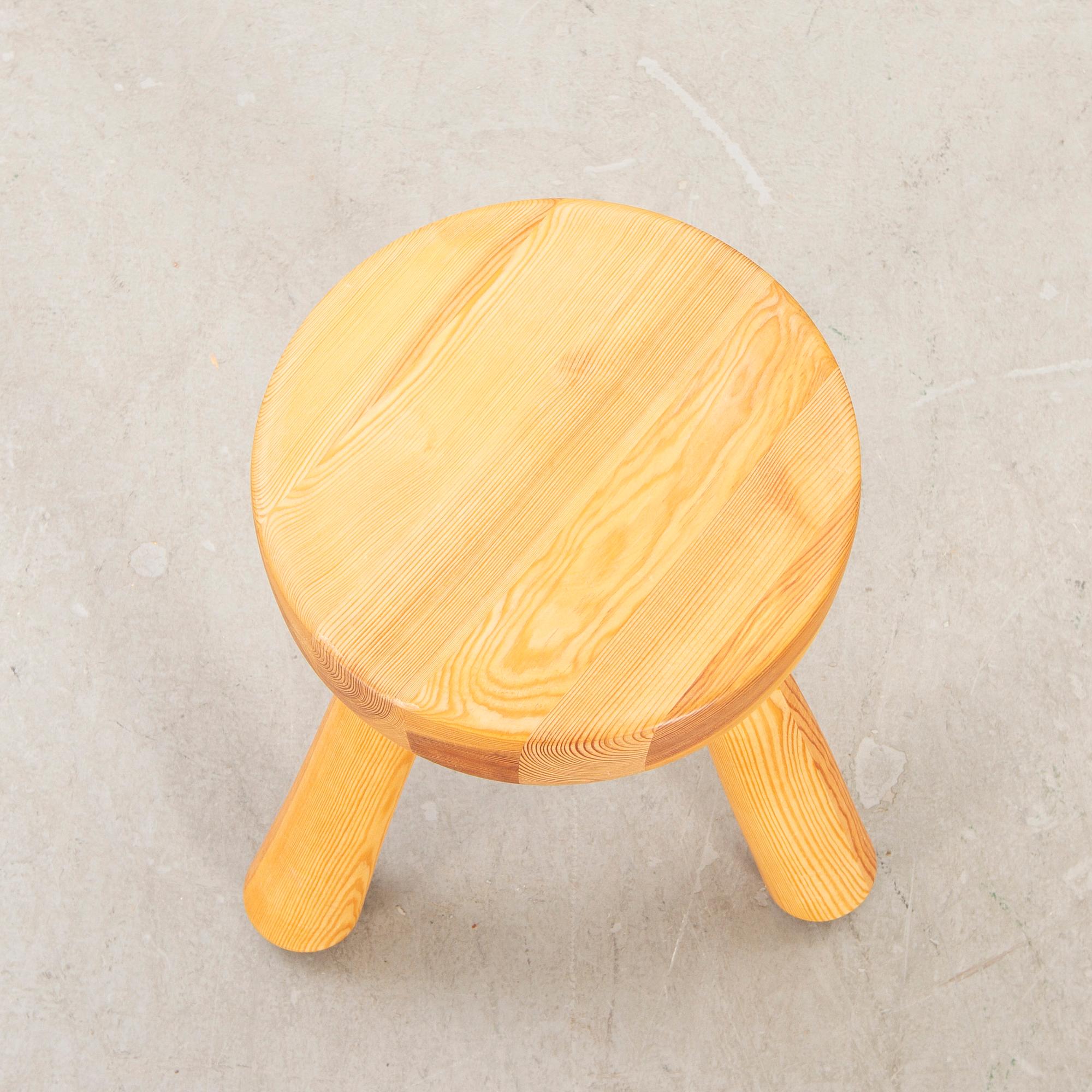 Ingvar Hildingsson, stool, signed IH.