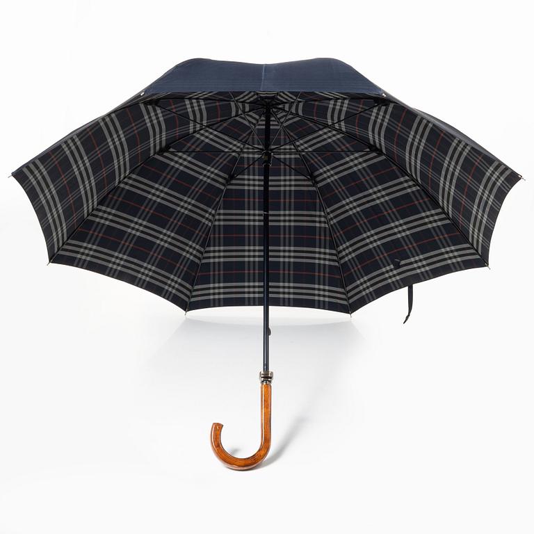 Burberry, paraply.