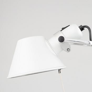 Michele De Lucchi & Giancarlo Fassina, table lamps, a pair, "Tolomeo", Artemide, Italy.