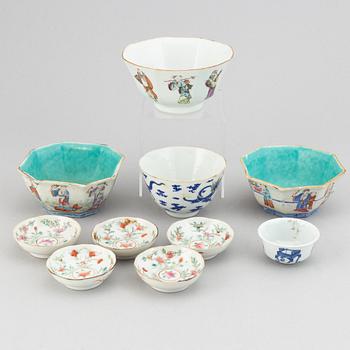 A set of 10 bowls, late Qing dynasty, circa 1900.