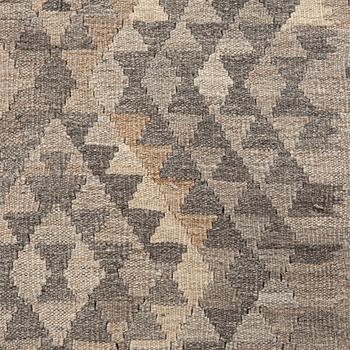 A Kilim carpet, ca. 262 x 176 cm.