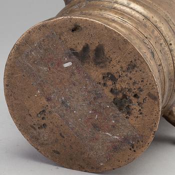 A BRONZE MORTAR FROM AROUND YEAR 1900.