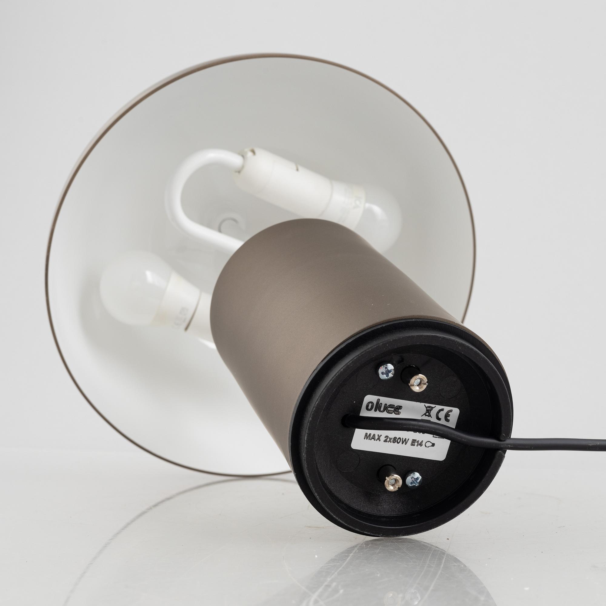 Vico Magistretti, an 'Atollo' table lamp, Oluce, Italy.