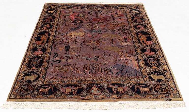 Carpet, wool, Pakistan, signed. ca 225 x 144 cm.